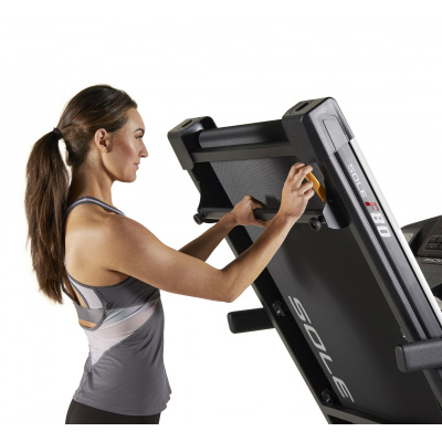 Беговая дорожка Sole F80 2019